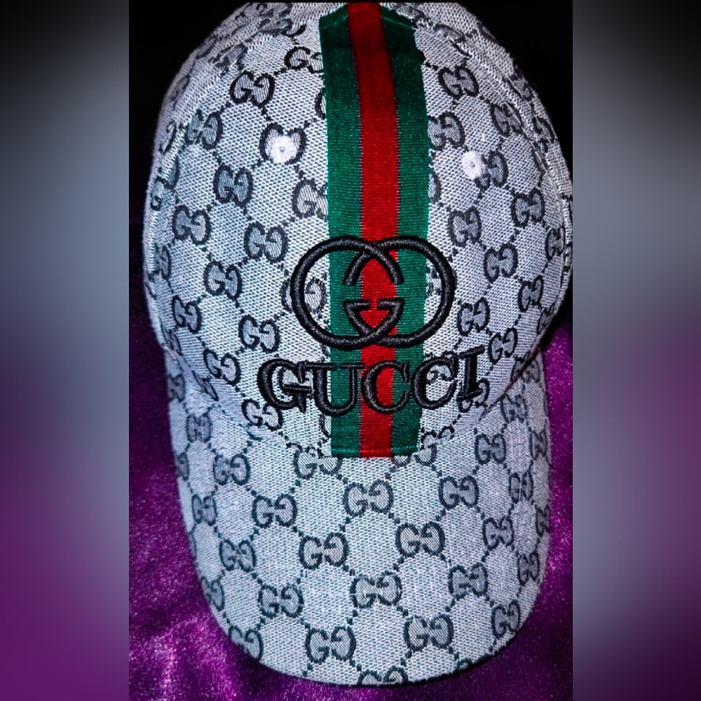 Gucci Original Monogram Gray Supreme Canvas Hat - Picture 7 of 13